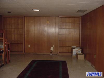 214 Southridge Road Fort Wayne, IN 46825 - Photo 8 of 12 Gallery Image 8