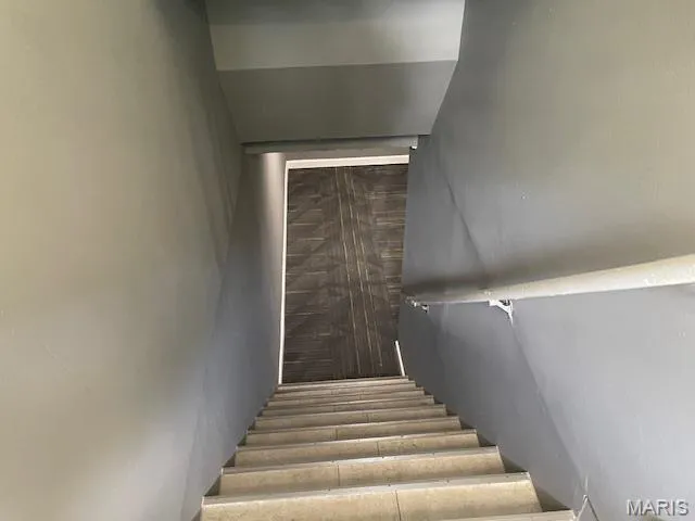 $1,500 | 1358 Reale Avenue, St. Louis, MO 63138