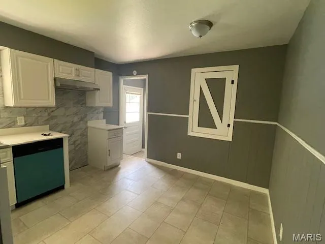 $1,500 | 1358 Reale Avenue, St. Louis, MO 63138