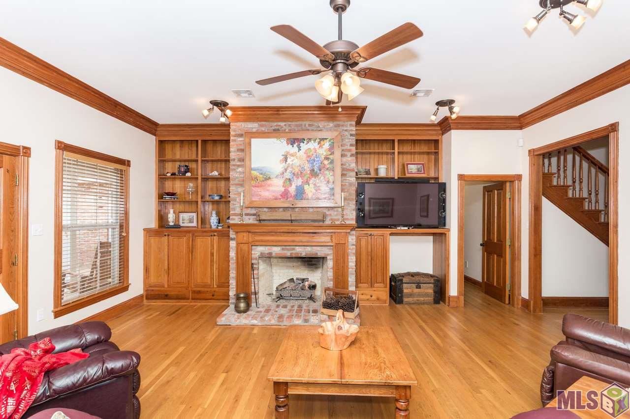 8429 Oakbrook Drive Baton Rouge, LA 70810 - Photo 8 of 49 Gallery Image 8