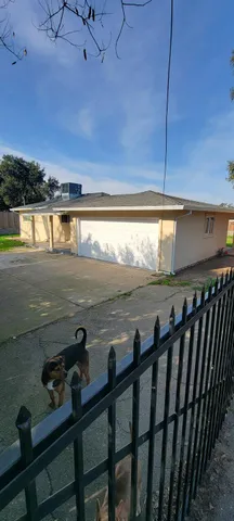 $365,000 | 3721 40th Avenue, Sacramento, CA 95824