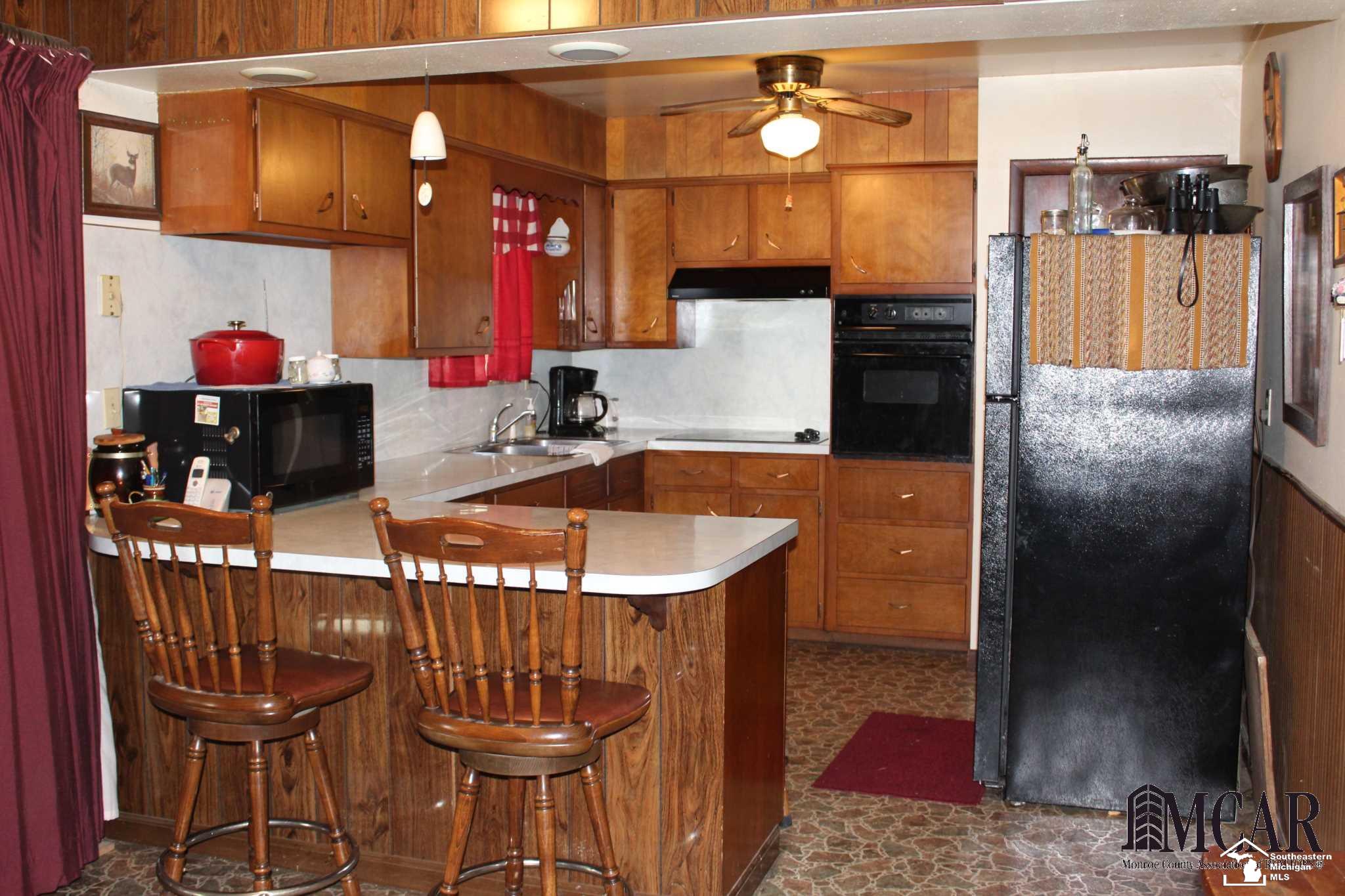 12780 West Dunbar Road Dundee, MI 48131 - Photo 16 of 35 21462748-15.JPG