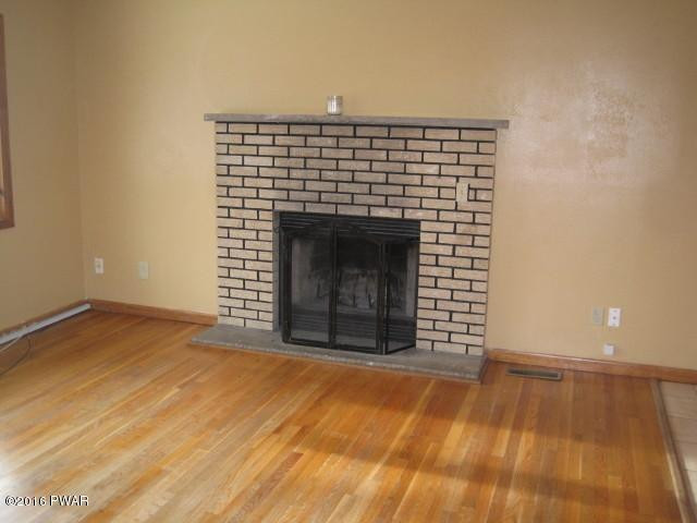 116 Rabbit Run Milford, PA 18337 - Photo 6 of 19