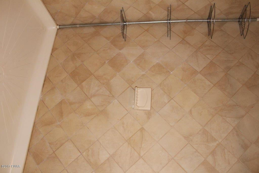 129 Oak Hill Road Hawley, PA 18428 - Photo 30 of 33