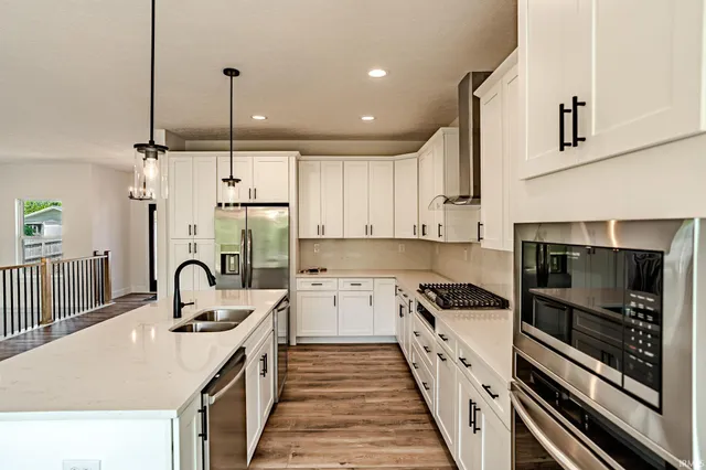 $799,000 | 4033 Denver Court, Monticello, IN 47960