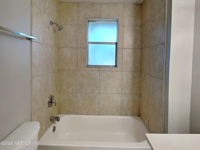 $1,805 | 1111 North Street, Green Cove Springs, FL 32043