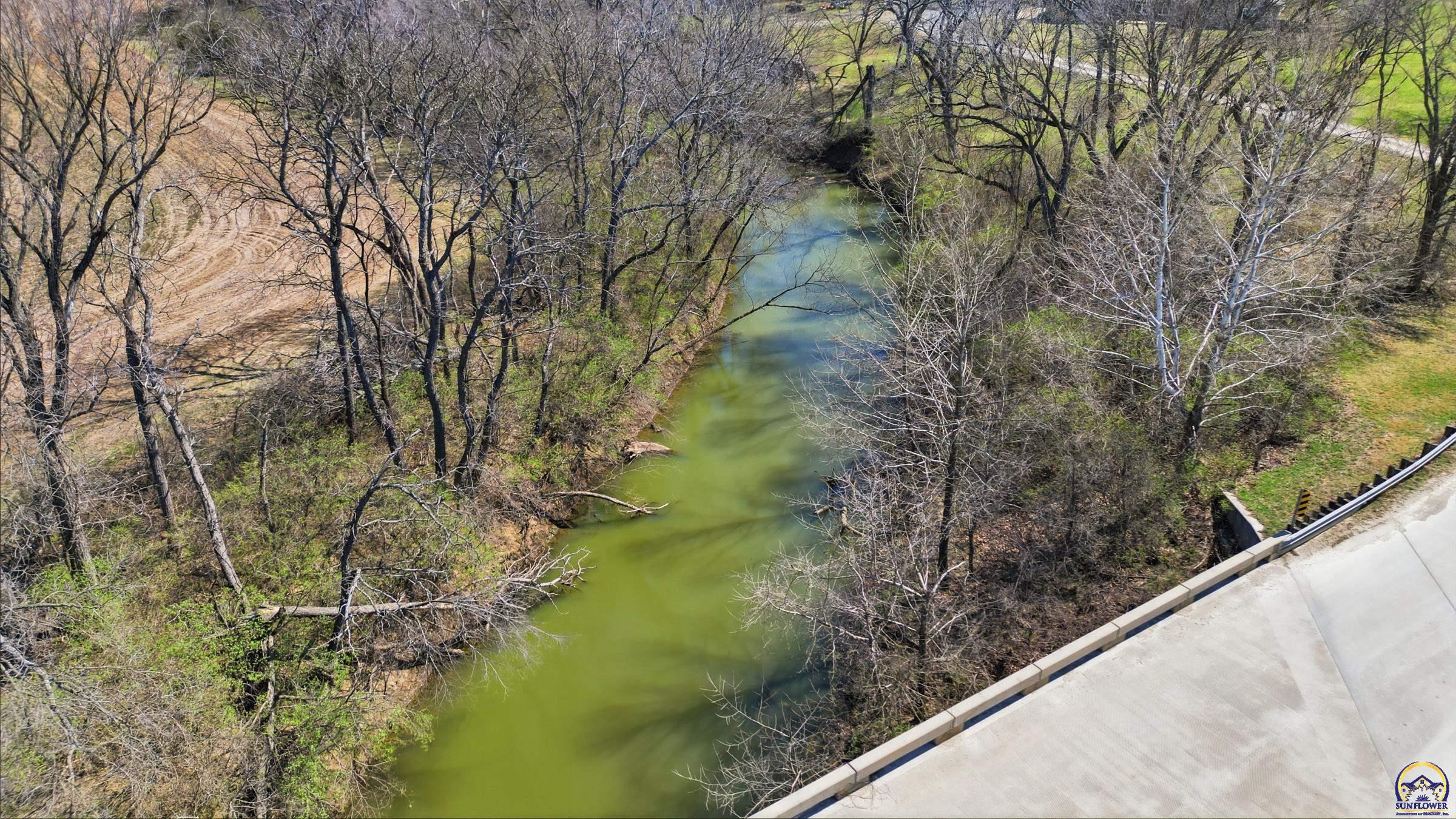9540 Southwest Hodges Road Auburn, KS 66402 - Photo 37 of 39