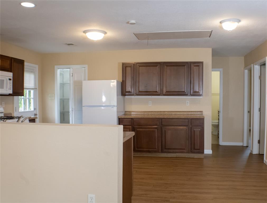 311 Spann Street Bangs, TX 76823 - Photo 7 of 26