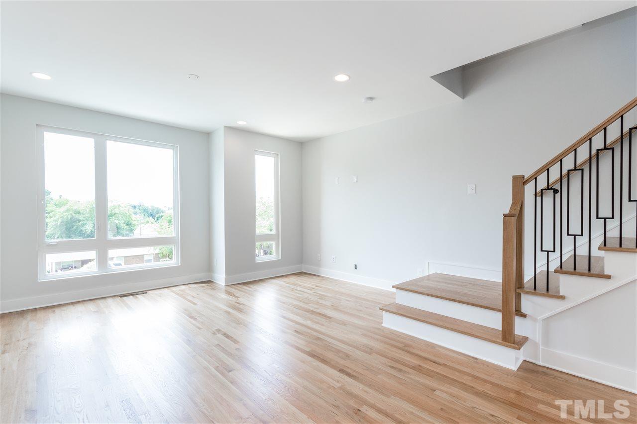 508 West South Street Raleigh, NC 27601 - Photo 4 of 27