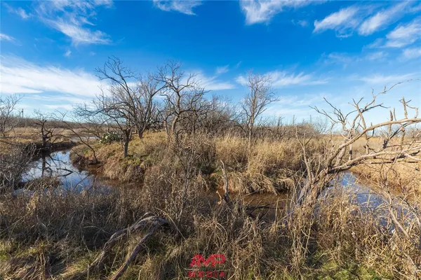 $558,900 | 260 County Road 260, Avoca, TX 79503