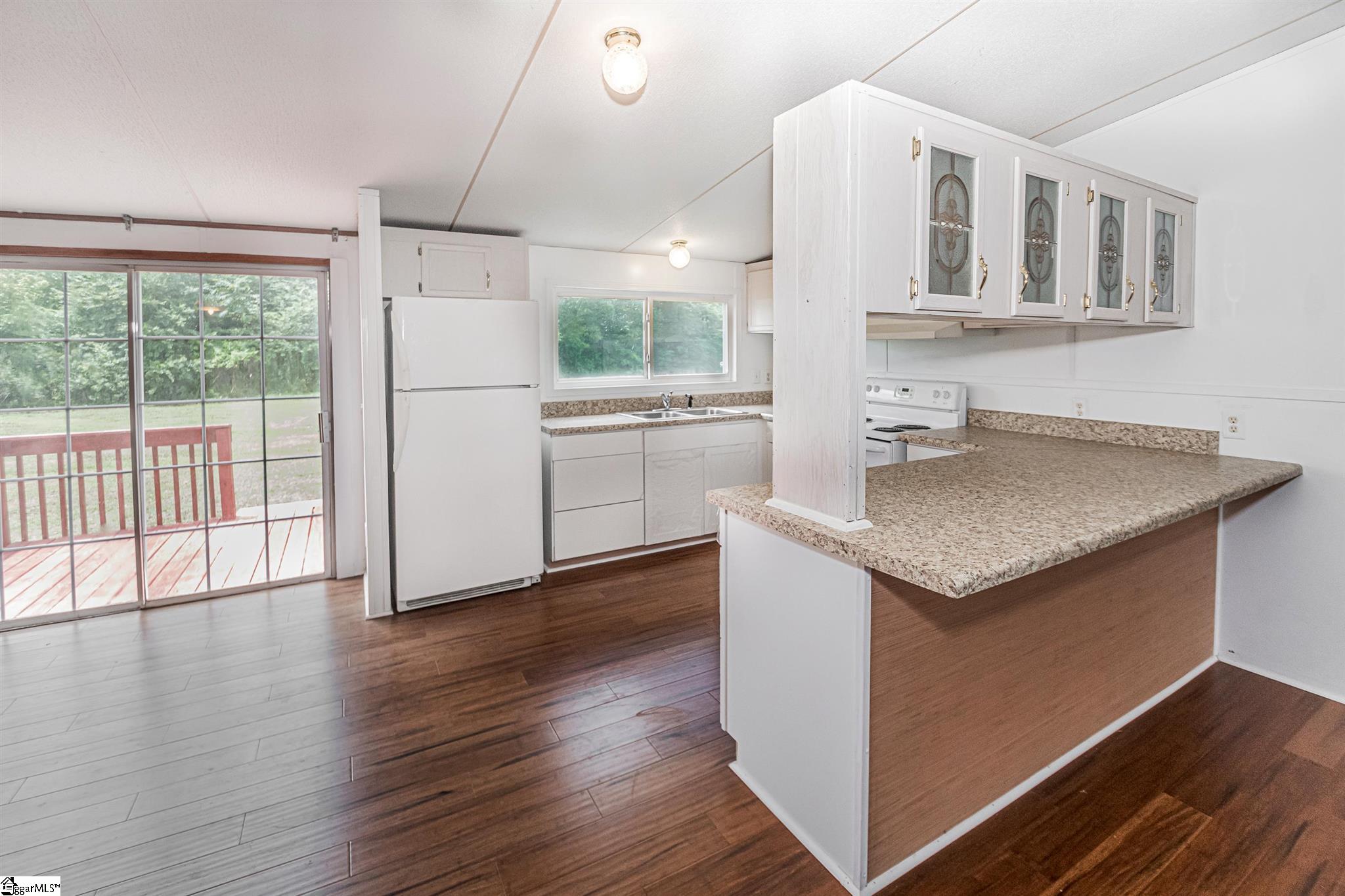 203 Wagon Court Fountain Inn, SC 29644 - Photo 8 of 25