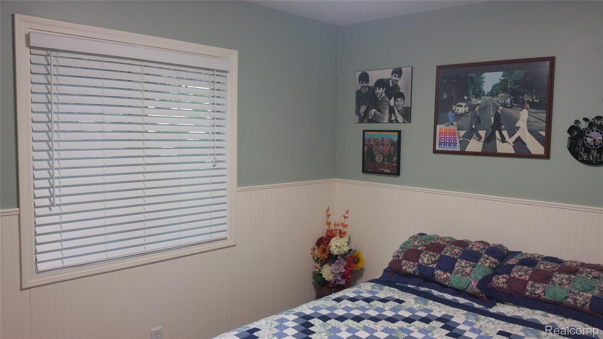 902 South Wilder Road Lapeer, MI 48446 - Photo 35 of 54 20190903_174604.jpg
