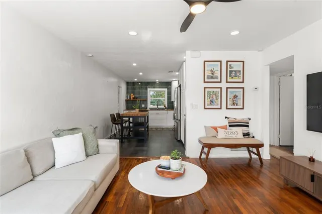 $414,900 | 2005 Virginia Drive, Orlando, FL 32803