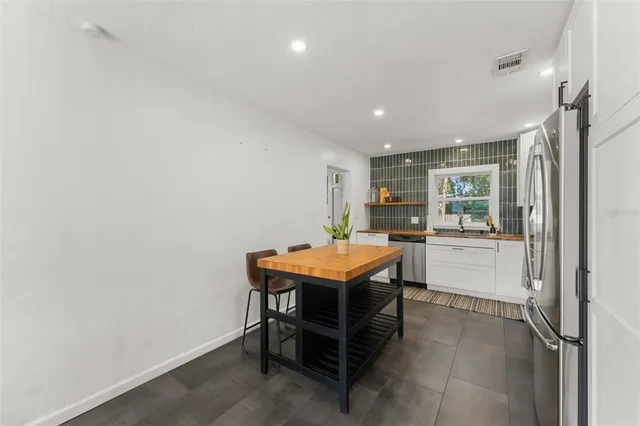 $414,900 | 2005 Virginia Drive, Orlando, FL 32803