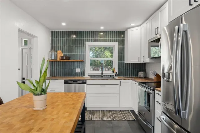 $414,900 | 2005 Virginia Drive, Orlando, FL 32803