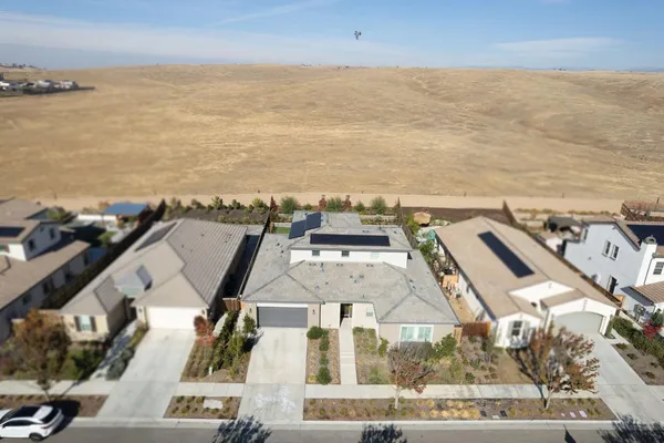 $799,000 | 1007 Little Canyon Drive, Madera, CA 93636