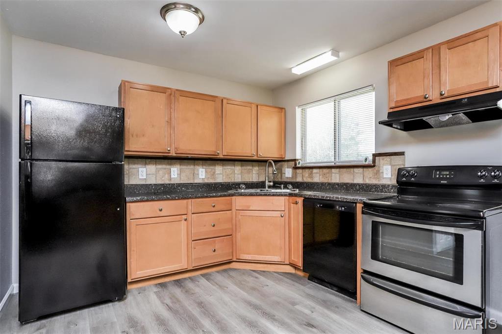 3909 Opal Drive St. Charles, MO 63304 - Photo 6 of 17