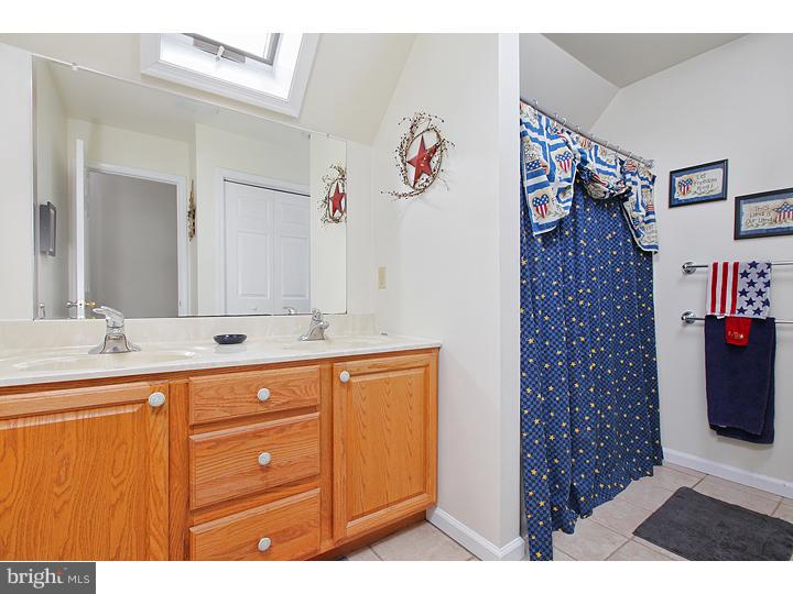 211 Haines Neck Road Mannington, NJ 08079 - Photo 12 of 18 Bathroom