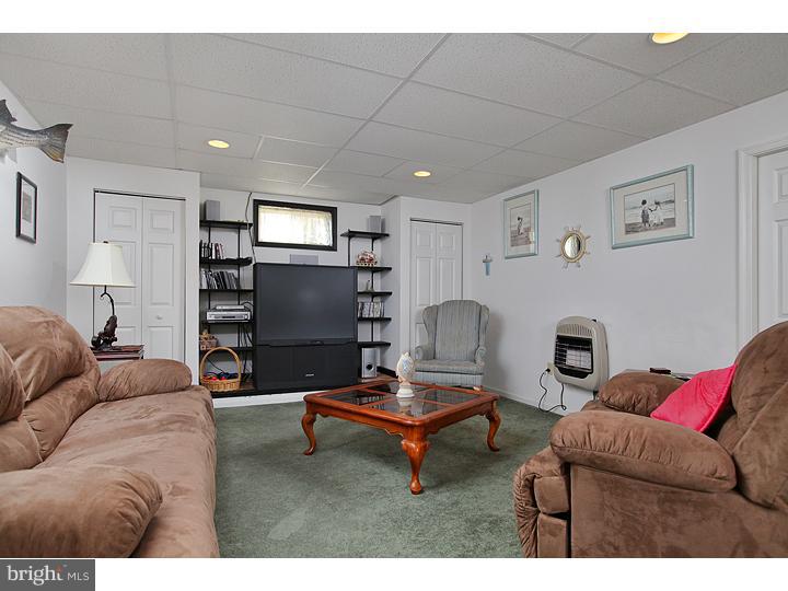 211 Haines Neck Road Mannington, NJ 08079 - Photo 14 of 18 Family Room