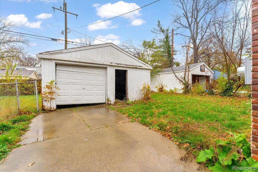 5585 Cadieux Road Detroit, MI 48224 - Photo 22 of 23 Gallery Image 22