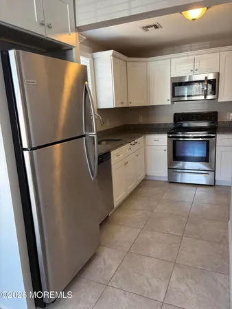 $2,000 | 713 Main Street, Unit D, Belmar, NJ 07719