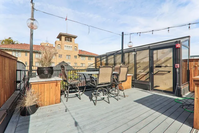 $1,100,000 | 107 West Main Street, Unit B, St. Charles, IL 60174