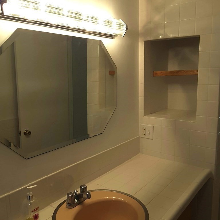 134 Longhill Road Franklin, MA 02038 - Photo 36 of 42 Gallery Image 36