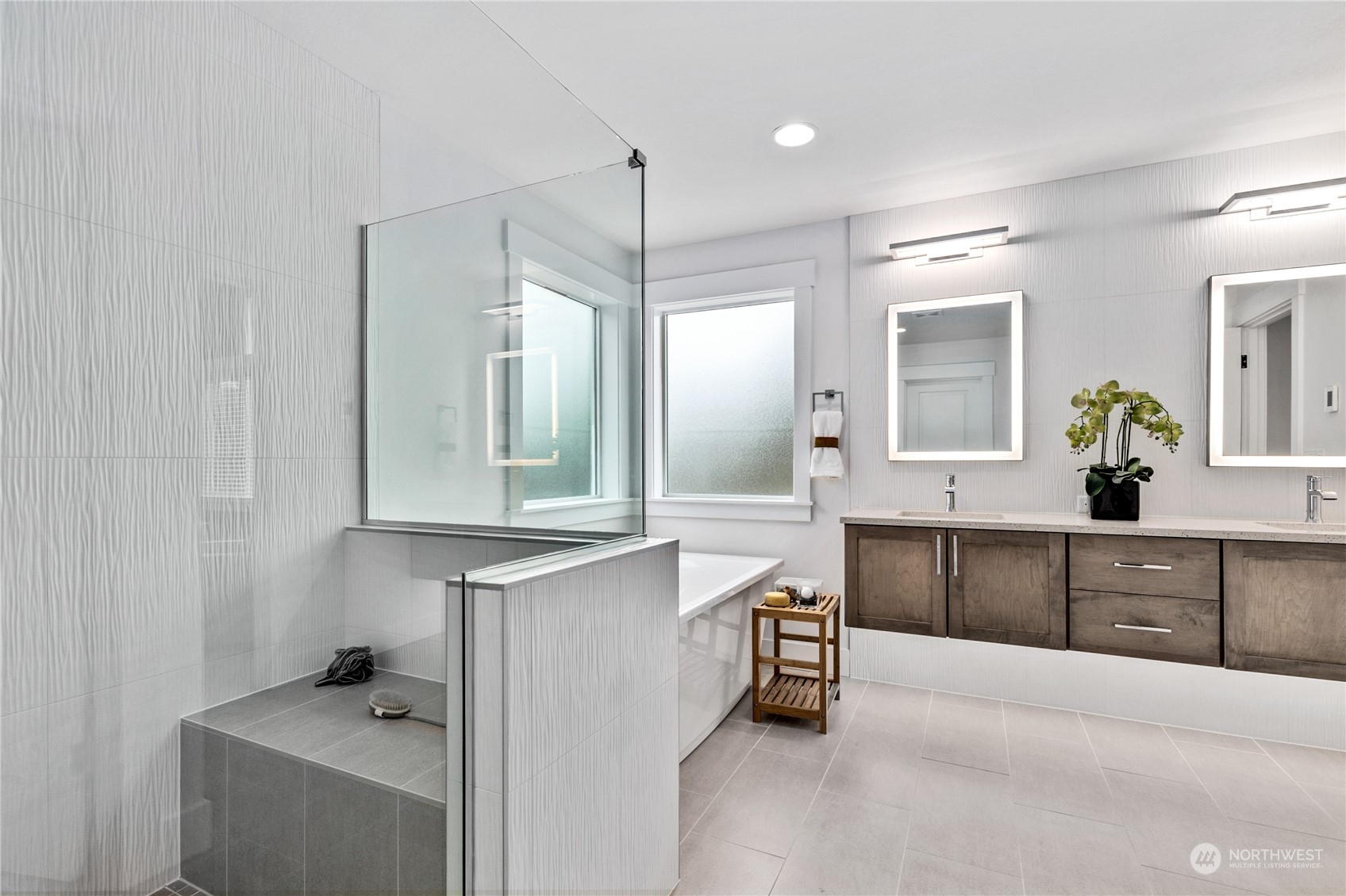 2414 242nd Place Southeast, Unit 14 Bothell, WA 98021 - Photo 36 of 39