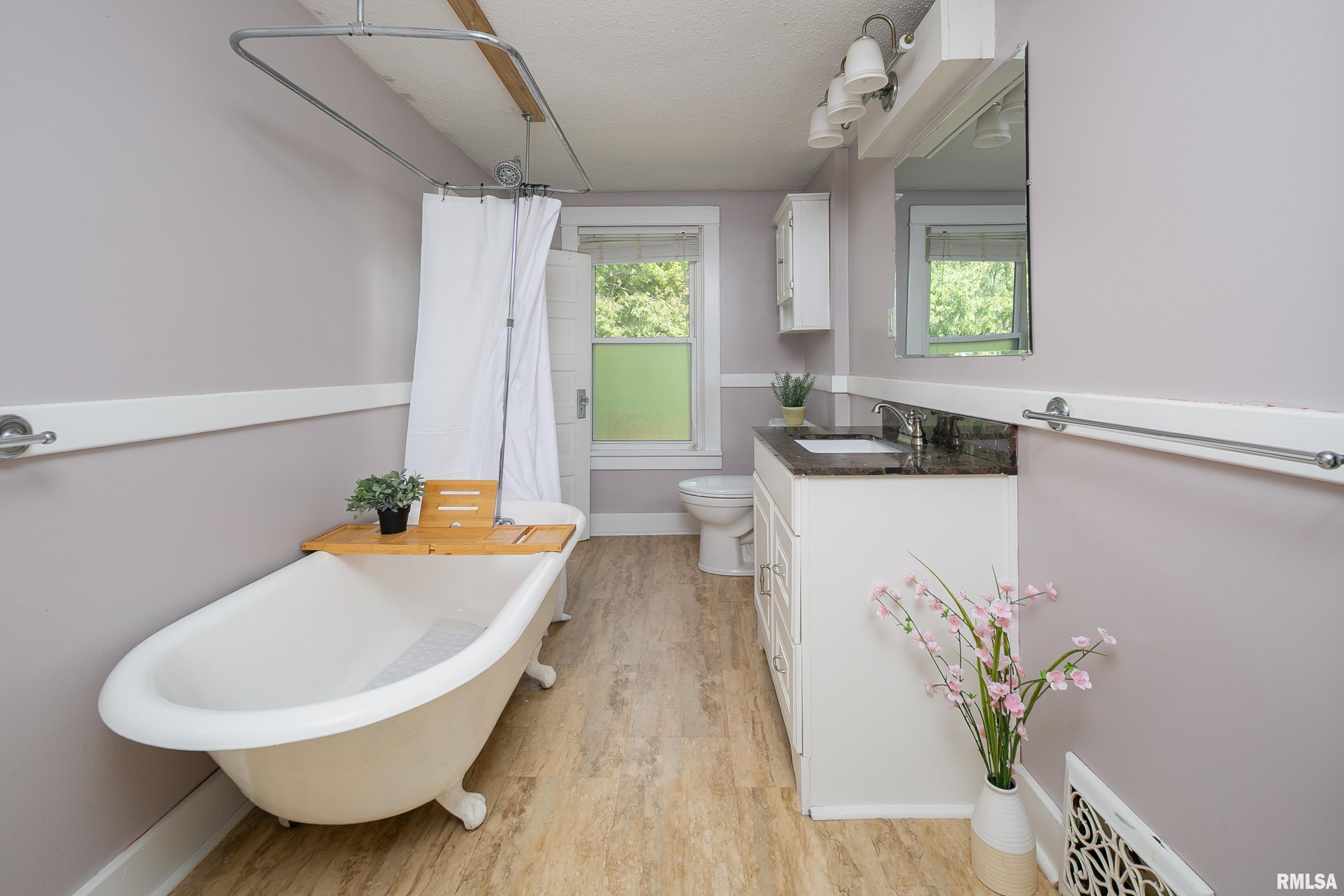 1851 19th Avenue Moline, IL 61265 - Photo 18 of 30