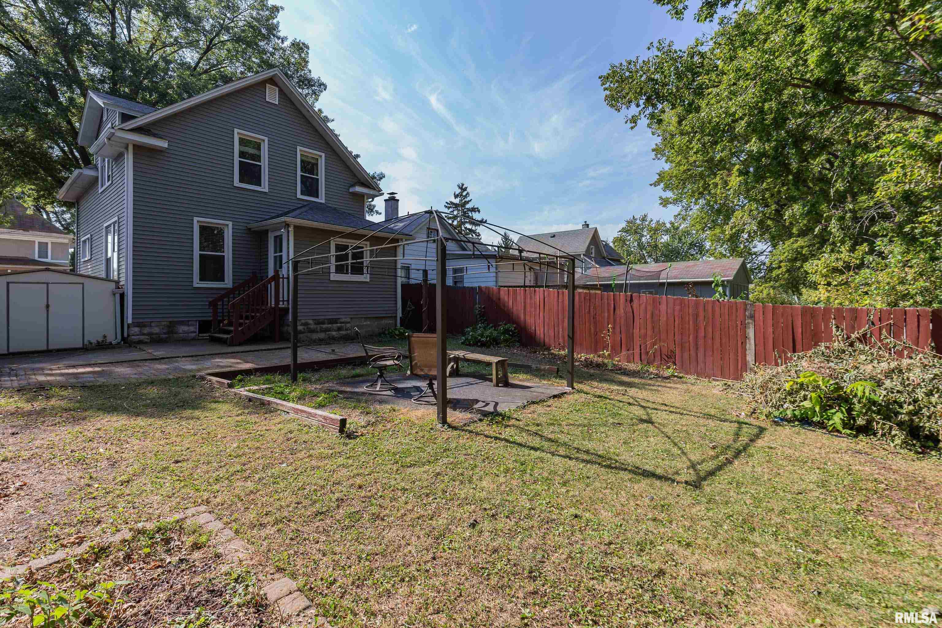 1851 19th Avenue Moline, IL 61265 - Photo 28 of 30