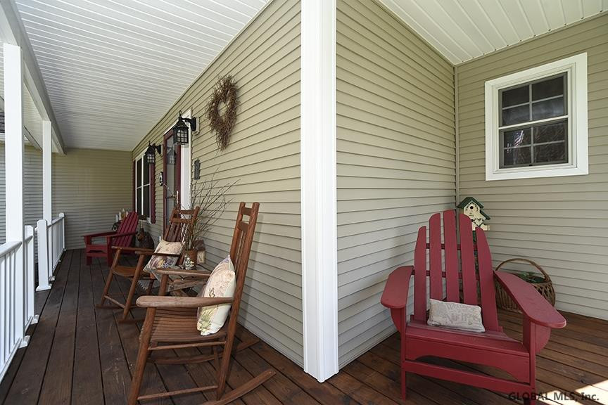 266 Middle Road Lake George, NY 12845 - Photo 4 of 34 Photo 4