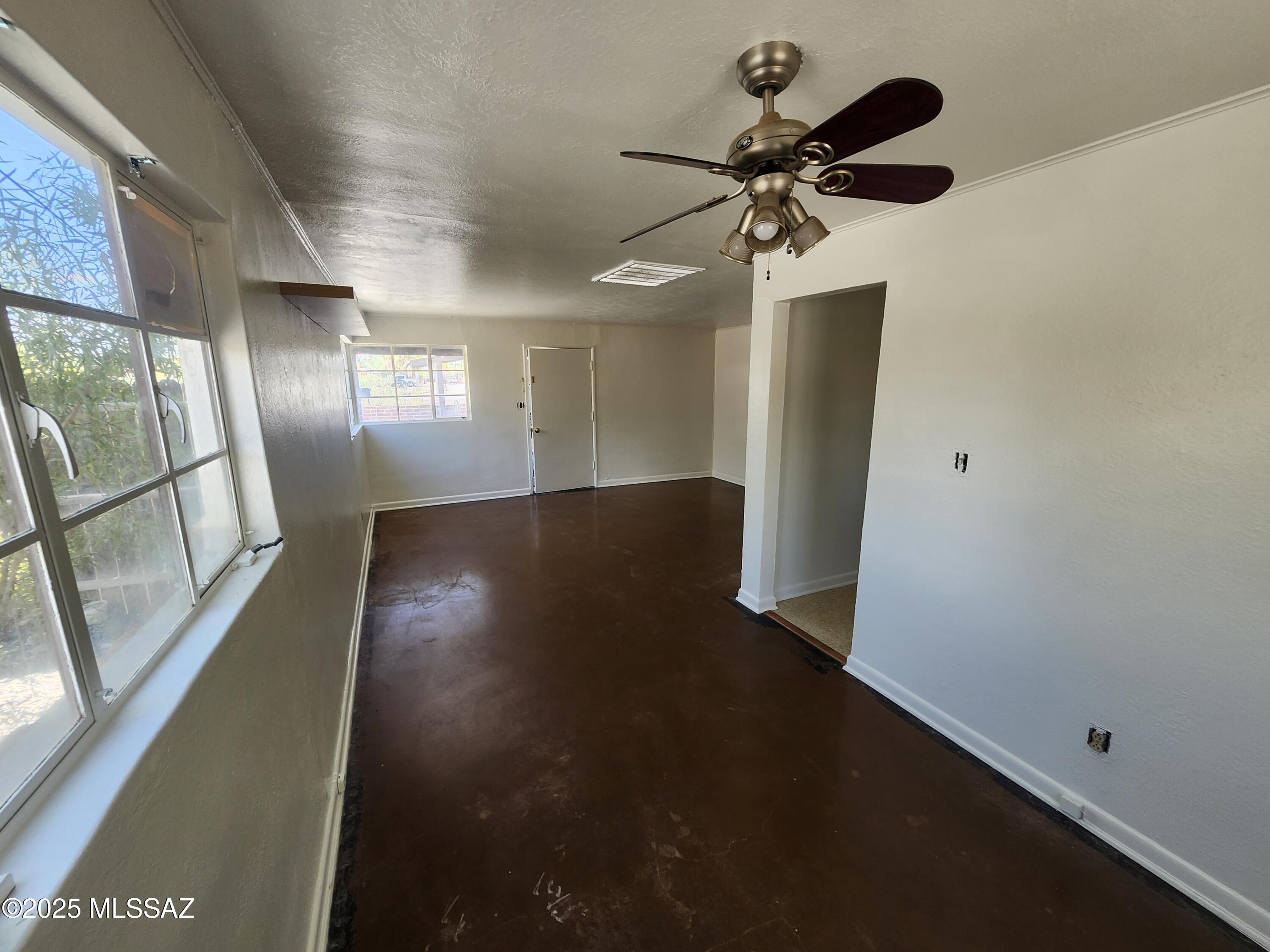 2713 East Fort Lowell Road Tucson, AZ 85716 - Photo 7 of 18