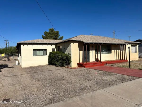 $215,000 | 41 South Main Street, Pima, AZ 85543