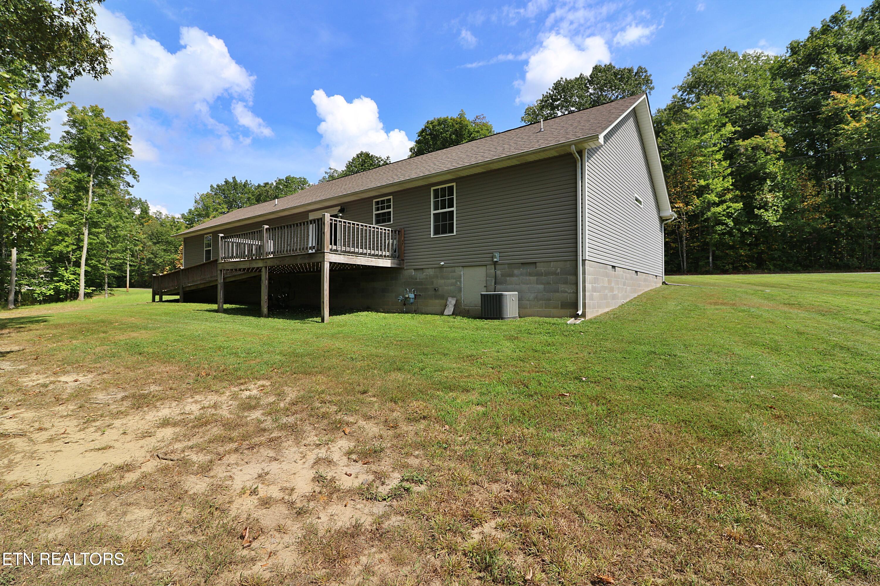 1190 Toomey Road Oneida, TN 37841 - Photo 10 of 48 094A4669