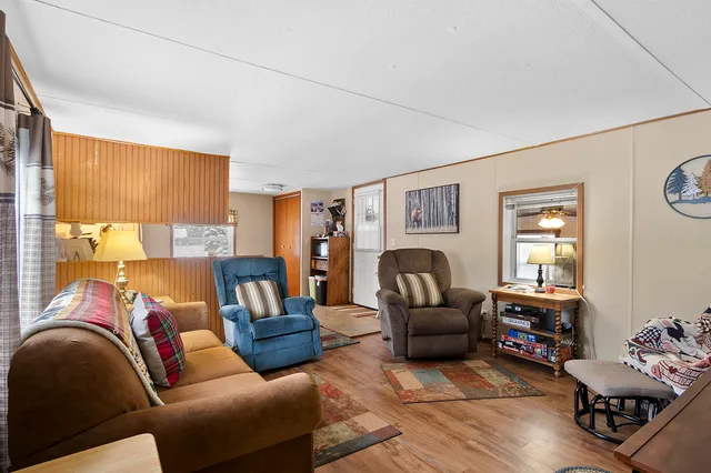 $169,900 | W10807 Neveln Lane, Crivitz, WI 54114