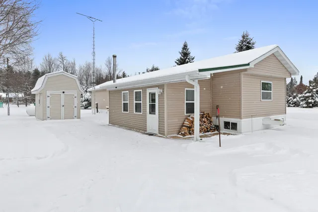 $169,900 | W10807 Neveln Lane, Crivitz, WI 54114