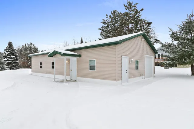 $169,900 | W10807 Neveln Lane, Crivitz, WI 54114