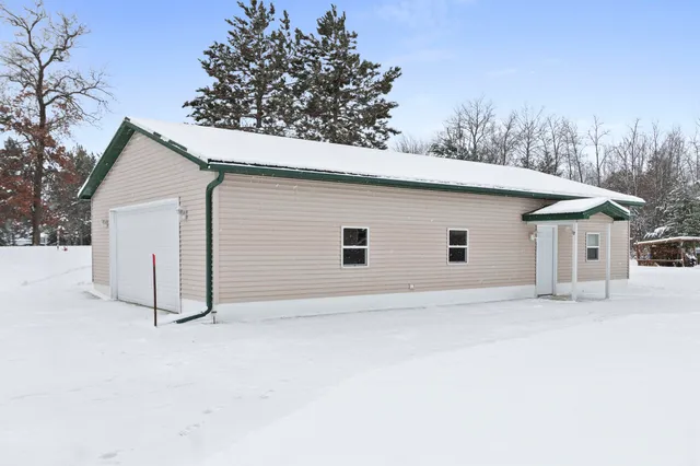 $169,900 | W10807 Neveln Lane, Crivitz, WI 54114