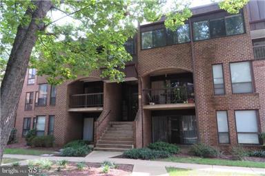 11228 Chestnut Grove Square, Unit 229 Reston, VA 20190 - Photo 1 of 15 Exterior (Front)