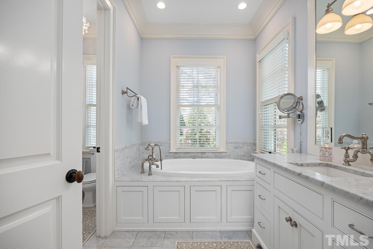 2908 Allansford Lane Raleigh, NC 27613 - Photo 32 of 64