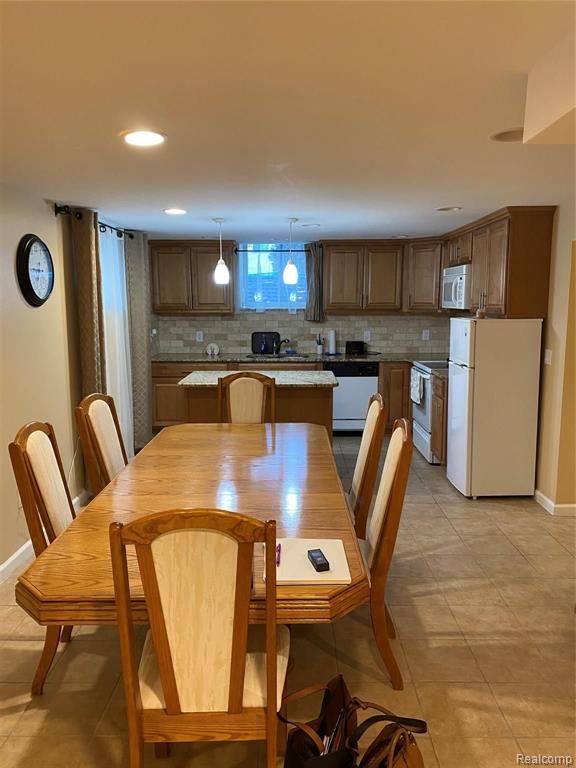 1666 Dancer Drive Rochester, MI 48307 - Photo 5 of 18