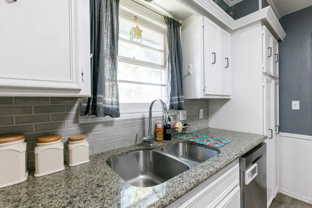 $319,999 | 3405 78th Drive, Lubbock, TX 79423