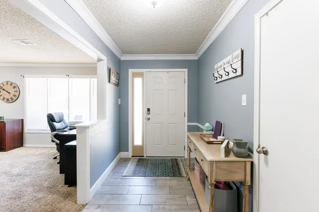 $319,999 | 3405 78th Drive, Lubbock, TX 79423