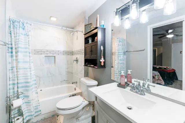 $319,999 | 3405 78th Drive, Lubbock, TX 79423