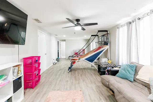 $319,999 | 3405 78th Drive, Lubbock, TX 79423