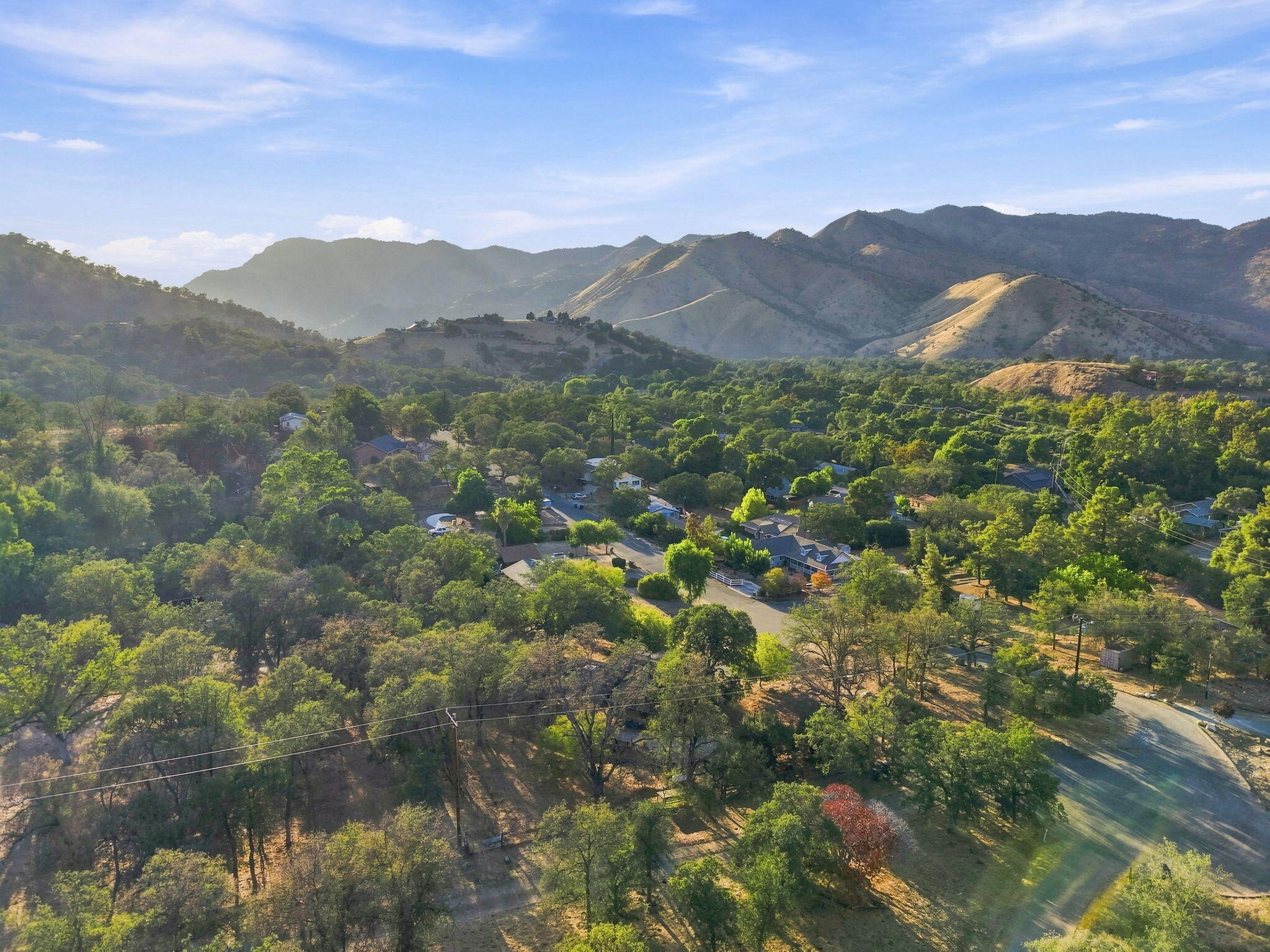 41113 Oak Ridge Drive, Unit A Three Rivers, CA 93271 - Photo 5 of 45 51-41113_Oak_Ridge_Dr_Apt_A_049