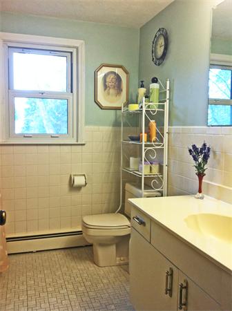 4 Lee Road Woburn, MA 01801 - Photo 4 of 4 Gallery Image 4