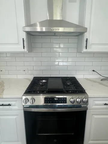 $371,000 | 1380 Sandpiper Lane, Woodstock, IL 60098