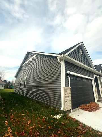 $371,000 | 1380 Sandpiper Lane, Woodstock, IL 60098