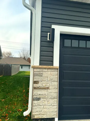 $371,000 | 1380 Sandpiper Lane, Woodstock, IL 60098